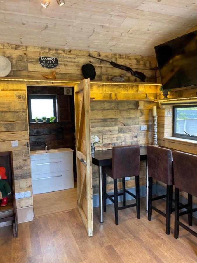 Willow Court Farm Studio East & Petting Farm, 8 Mins To Legoland & Windsor, 15 Mins To Lapland Uk Екстер'єр фото